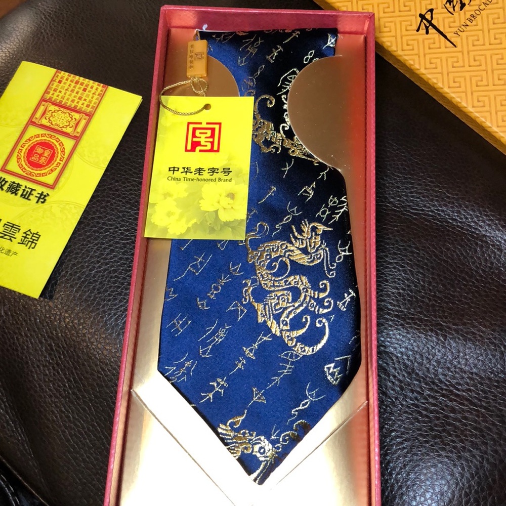 100% silk tie